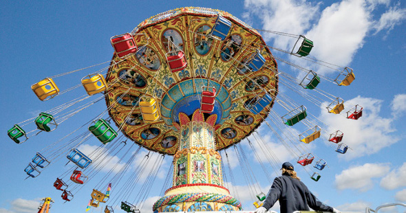 Ideal Three Lens Kit Flying Swings Fair Circus Amusement Park Wide Angle