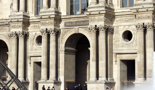 Photo Copyright Peter K. Burian - Louvre 70mm
