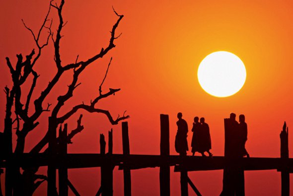 Springboard U Bein Bridge Sunset Nikon D200 Nikkor 80-400