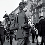 Photo Fashion Italian Style Manfrotto Lino Collection Photographer Walking