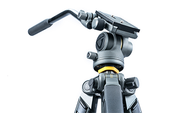 vanguard Alta Pro 2 tripod