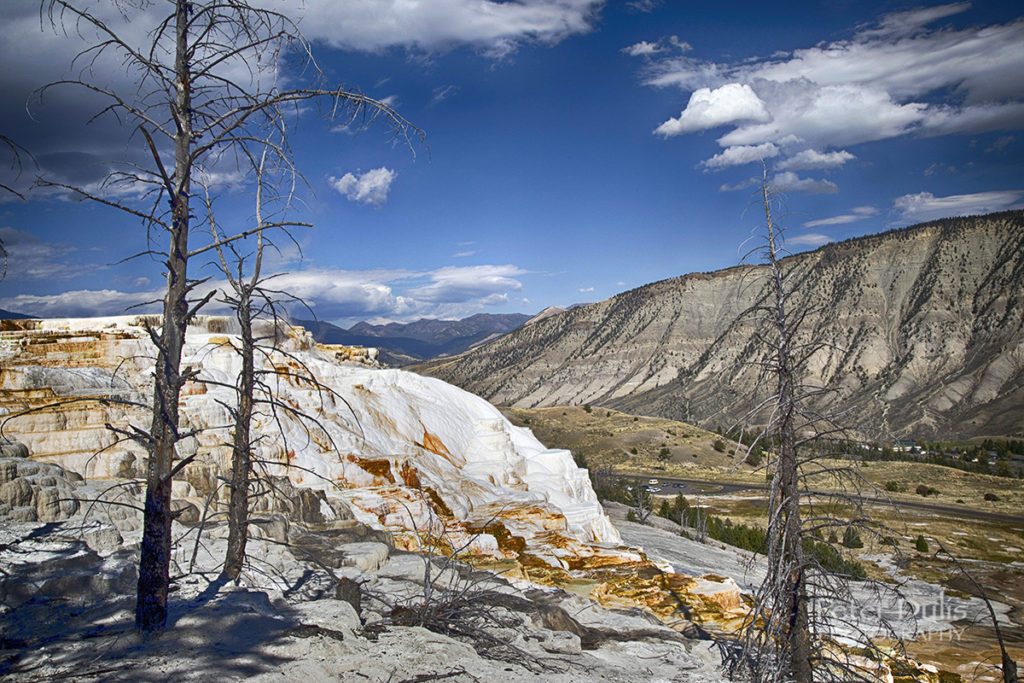 Mammoth Hot Springs - Upper Terrace s - Upper Terrace 