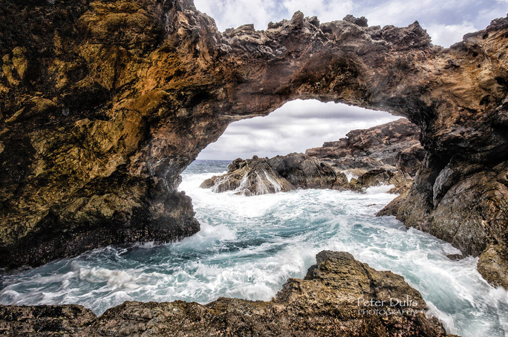 Seroe Colorado Natural Bridge