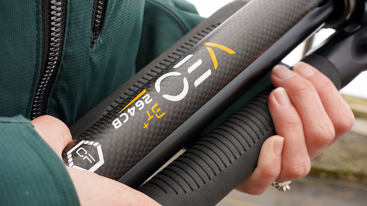 Vanguard VEO 3T+ 264CB Treppiede In Carbonio | Colonna Multi-Angolo E Testa A Sfera